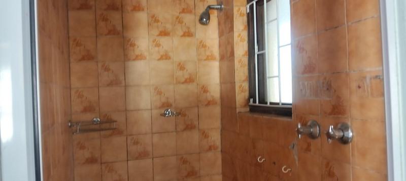 To Let 2 Bedroom Property for Rent in Oakdene Western Cape